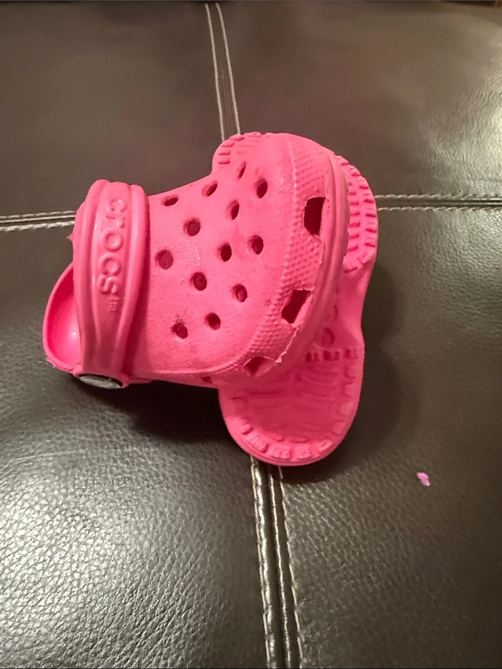 CROCS Kids Hot Pink Foam Clogs with Heel Strap